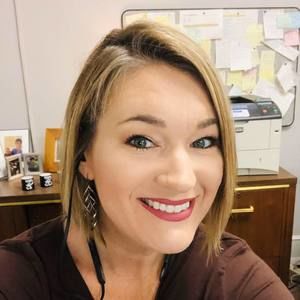 Meet your Posher, Jeni